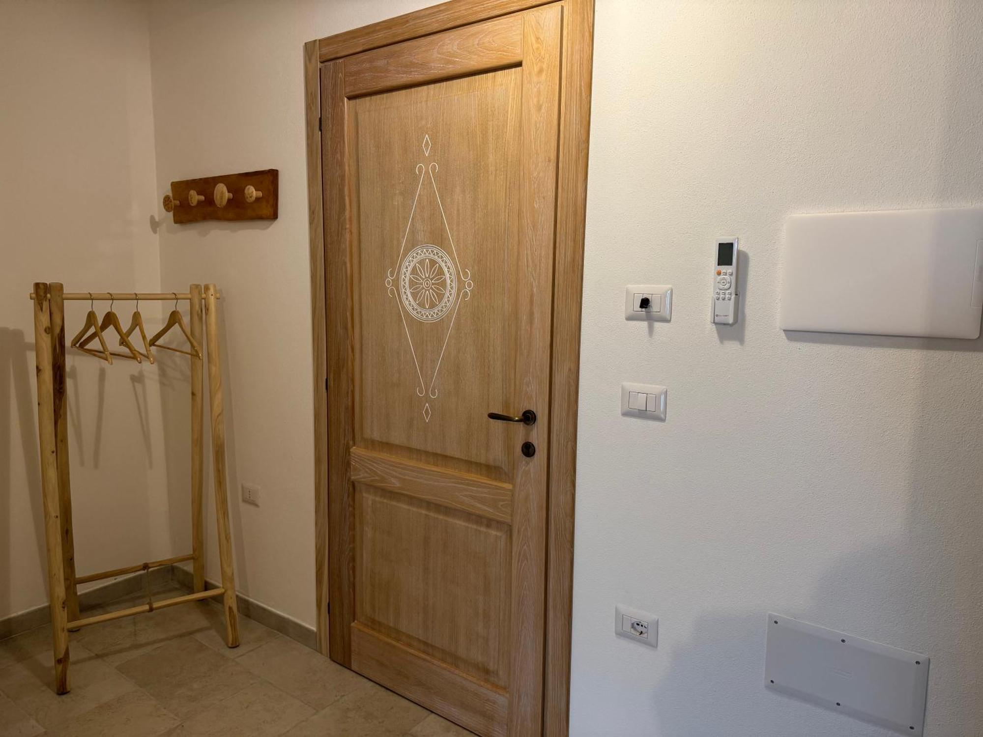Pozzomaggiore Domus La Roccia酒店 外观 照片